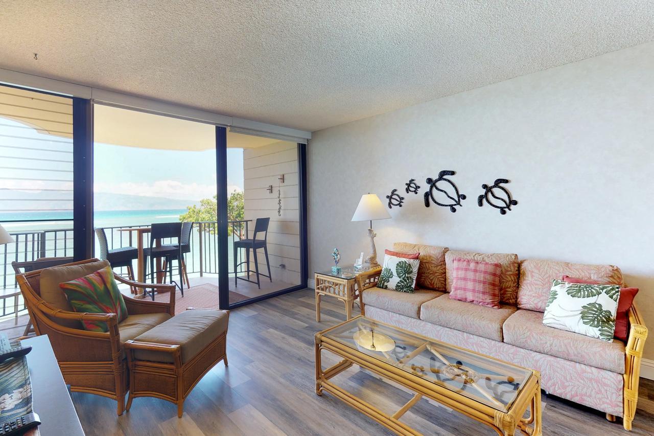 Kahana Reef Oceanfront Condos Exterior photo